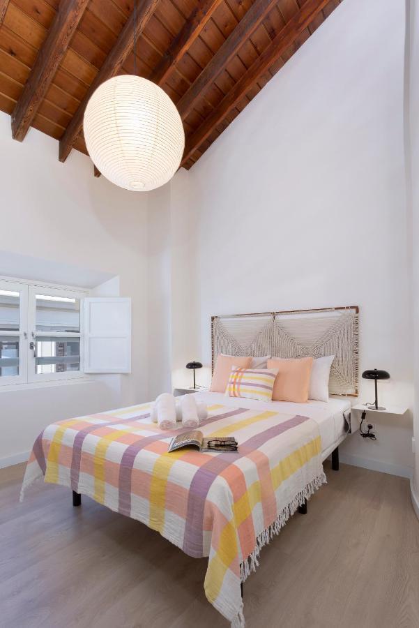 Apartamentos Thyssen Cisneros By Rent Me Málaga Exterior foto